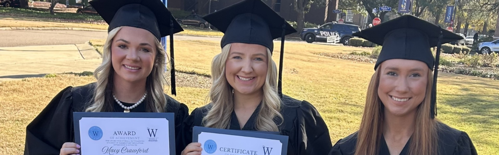 Three MUW Education graduates with their awards