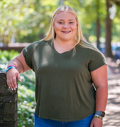 “Don’t let anything hold you back,” A Peyton Scholar in Spain