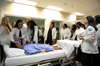 High school students participate in Navigating Nursing Day