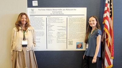 Weathers presents research at SECFR conference