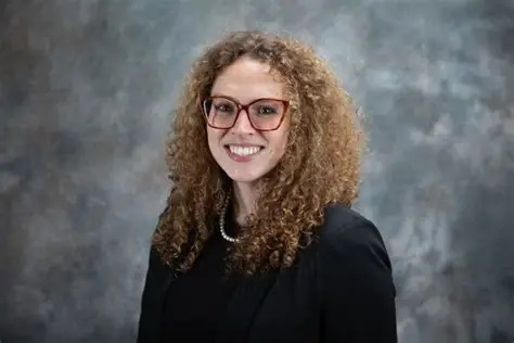 Dr. Malia Schimminger